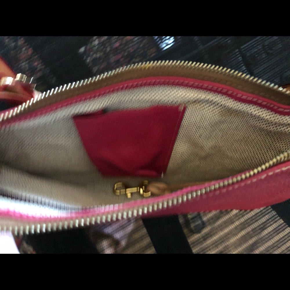 Dooney & Bourke Pink and Tan Shoulder Bag - Picture 6 of 8